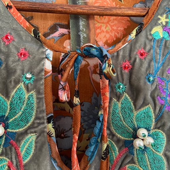 NWT-Aratta-Chiffon tunic-Medium - Picture 6 of 12